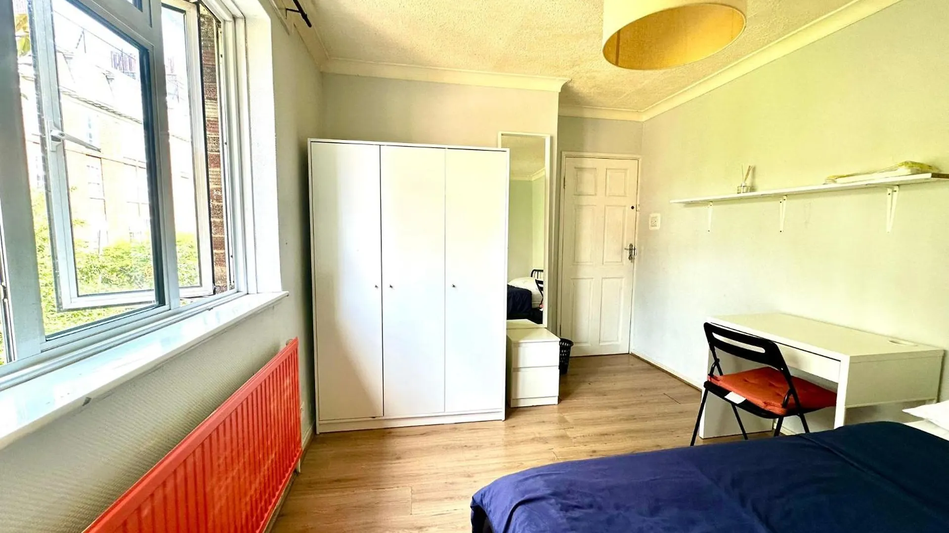 Whitechapel Rooms R2 London